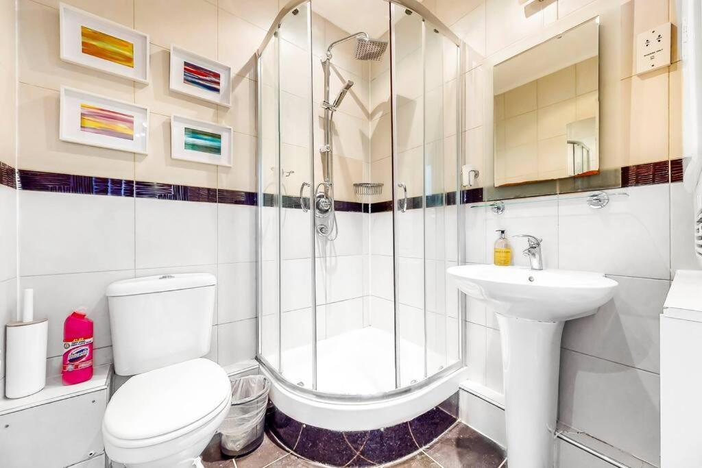 Appartamento Vibrant And Sunny 2 Bedroom In Hyde Park *
